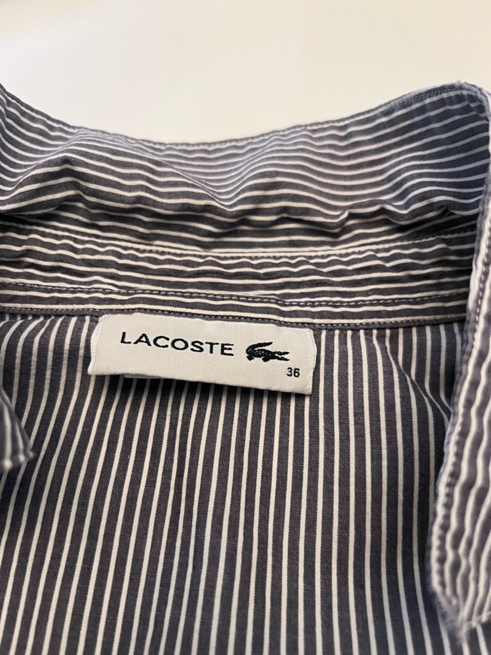 Lacoste button down - Picture 2 of 2
